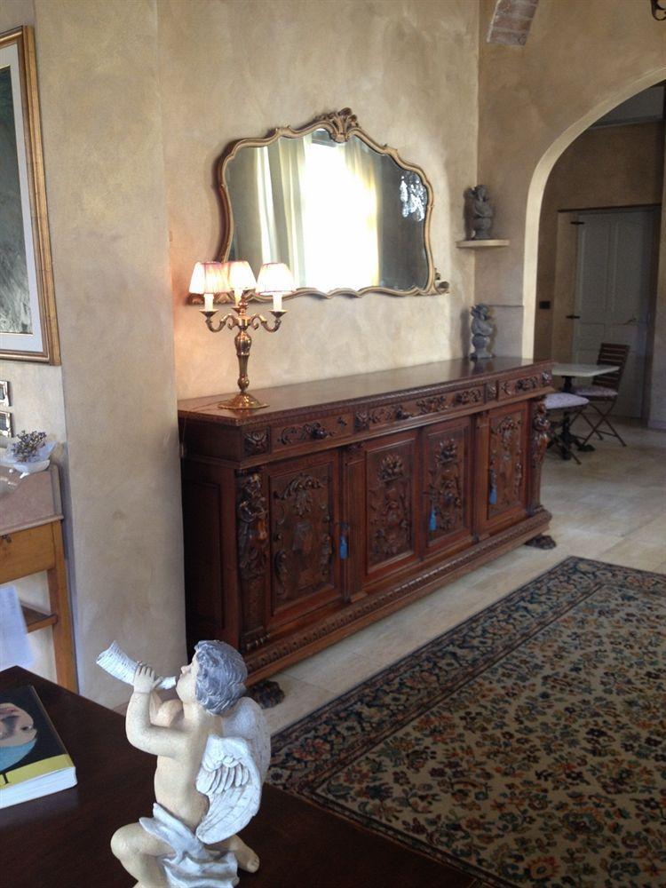 Hotel La Petite Maison เวียเรจโจ ภายนอก รูปภาพ